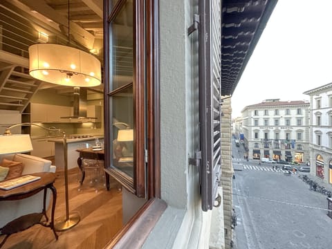 The Fashion Show Apartment in Florence