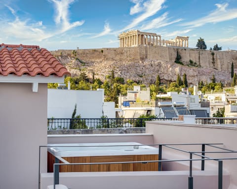 Grecian Elegance Condo in Athens