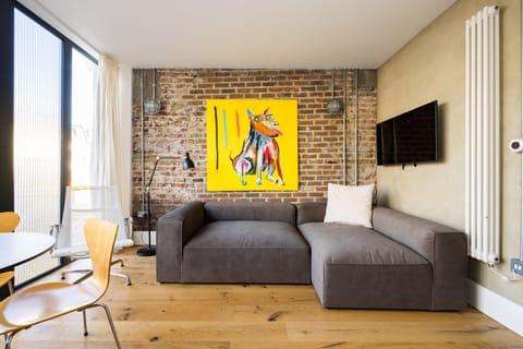 Vibrant Streets Apartment in London Borough of Hackney