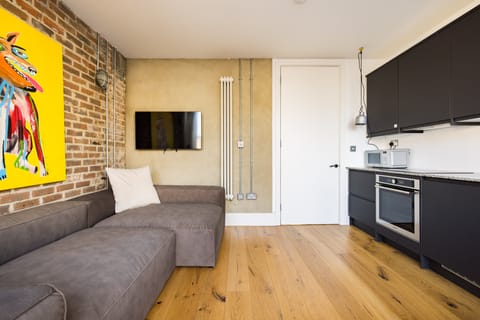 Vibrant Streets Apartment in London Borough of Hackney