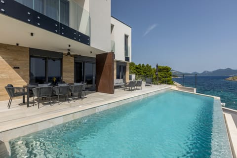 Breathtaking View Villa Villa in Dubrovnik-Neretva County