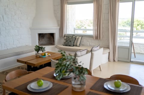 Santa Maria Soirée Apartment in Paros, Greece