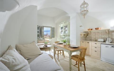 The Oia Oasis Apartment in Oia