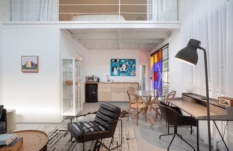 The Art Ensemble Apartment in Tel Aviv-Yafo