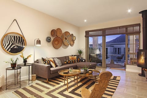 The Red Lion Apartment in Franschhoek