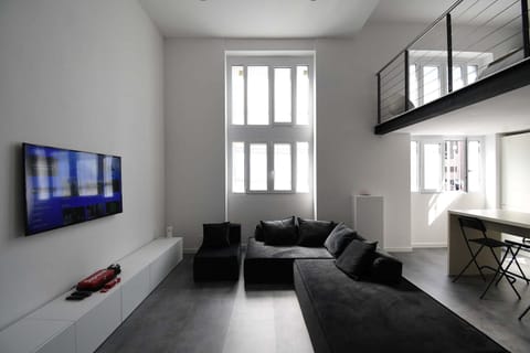 Iconic Trainer Luxus-Apartment in Milan