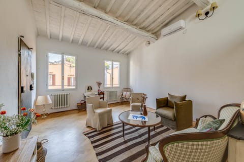 The Lofty Vision Apartment in Florence