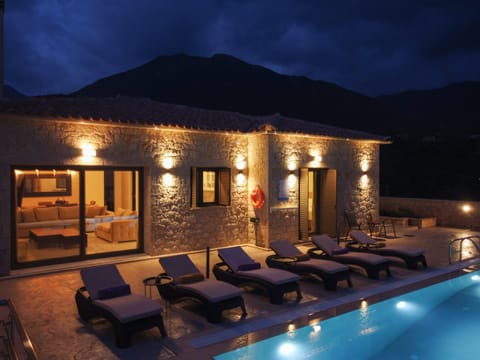 The Peloponnesian Dream Apartment in Messenia