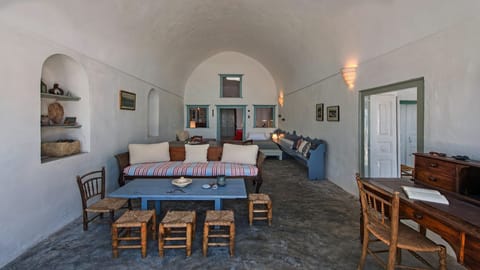 Beyond the Blue Dome Apartment in Oia