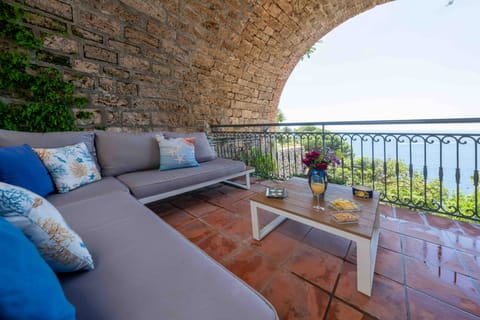 The Magic of Amalfi Villa in Conca dei Marini