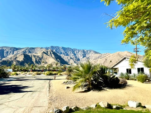 Desert & Mountains House in Palm Springs