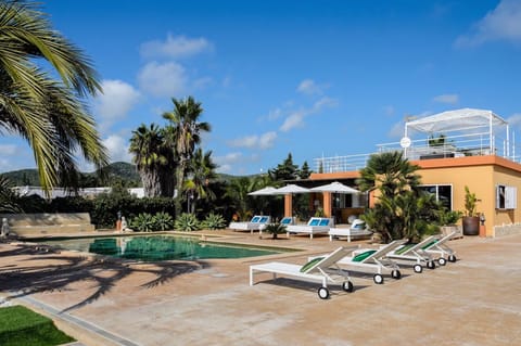 Sea Breeze Blue Villa in Tossa de Mar