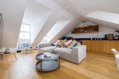 Thoughtful Living  Apartment in City of Westminster
