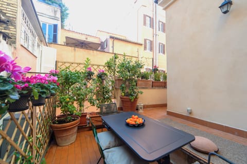 Fountains of Fun Apartment in Rome