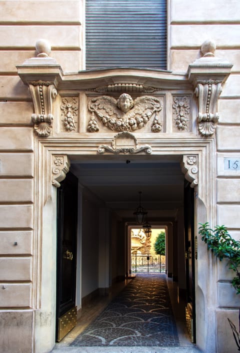 Fountains of Fun Apartment in Rome