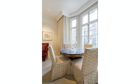 Bury St James Apartment in City of Westminster