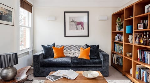 Elephant & Oxpecker Apartment in London