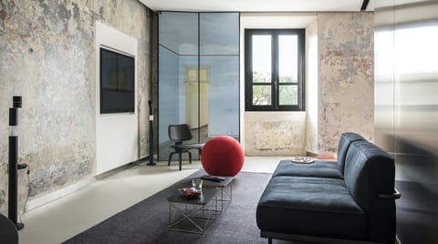 Mirror Sky Apartment in Rome