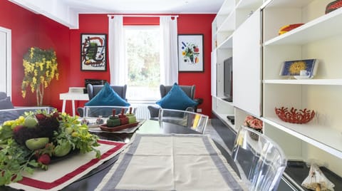 Colour Field Apartment in Rome