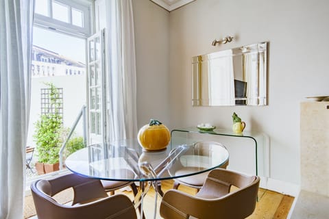 The Pious Eye Apartment in Lisbon