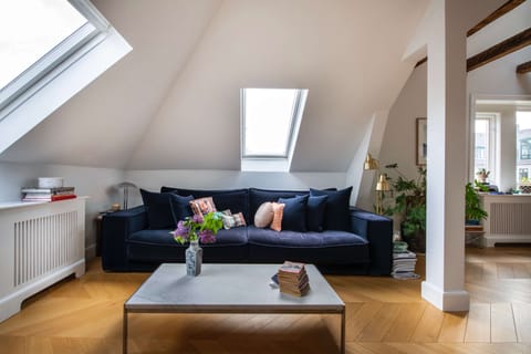 Living Colour Apartment in Frederiksberg