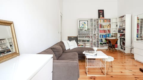 Vinyl Union Apartment in Berlin