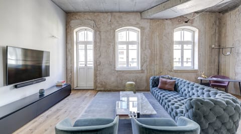 Concrete Heritage Apartment in Tel Aviv-Yafo