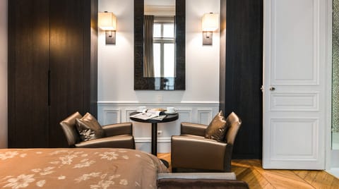 The Commendatore Apartment in Paris