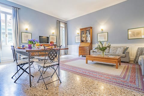 Venetian Dream Apartment in San Marco