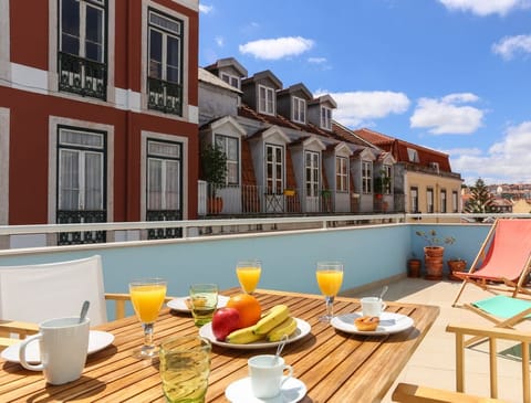 Flower Square Apartment in Lisbon