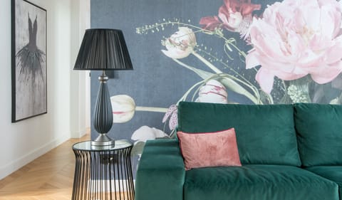 Black Orchid Apartment in Paris