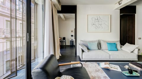 Taffy Teal Apartment in Barcelona