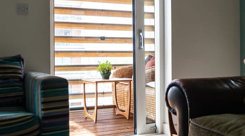 Hanging Gardens Apartment in London Borough of Hackney