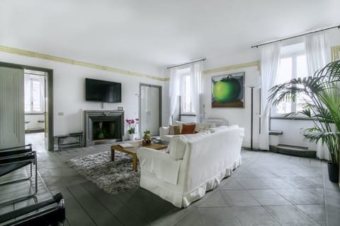 L'Anfiteatro Apartment in Rome