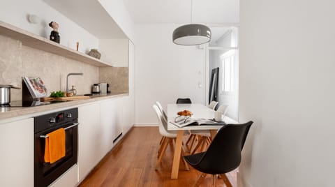 Amber Lily Apartment in Lisbon