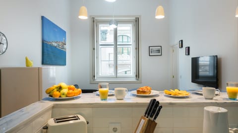 Grandella Marble Apartment in Lisbon