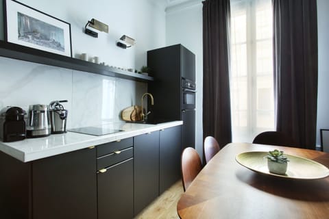 Tourville Apartment in Paris