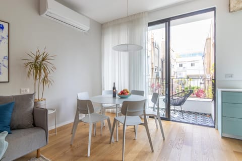 Wonderlust Apartment in Tel Aviv-Yafo