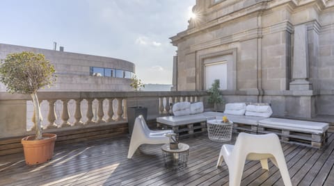 Ciutat Vella Apartment in Barcelona