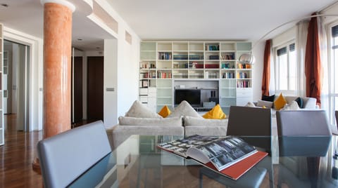 Rushmore Apartment in Milan