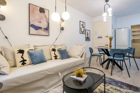 Spanish Supernova Apartment in Madrid