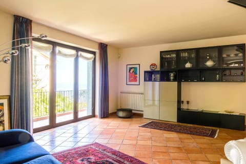 The Ponderosa Apartment in Acireale