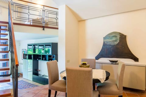 The Ponderosa Apartment in Acireale