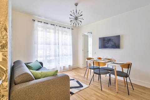 Opalite Apartment in Paris