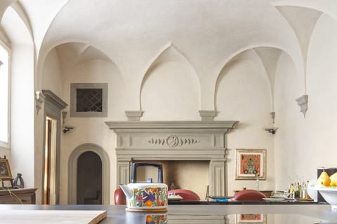 Two Shields Apartment in Florence