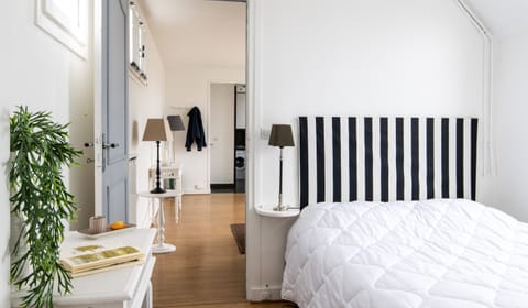 The Striped Pole Apartment in Paris