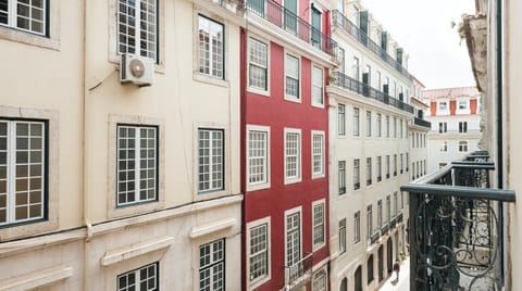 High Walkability Condo in Lisbon