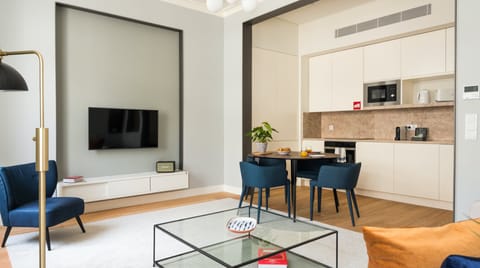 Prime Walkability Apartment in Lisbon