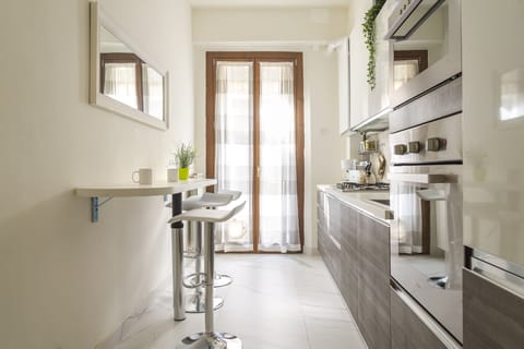 Nutmeg Apartment in Florence