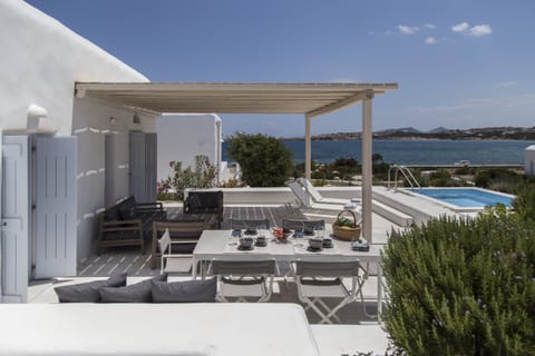 The Mediterranean Moon Apartment in Paros, Greece